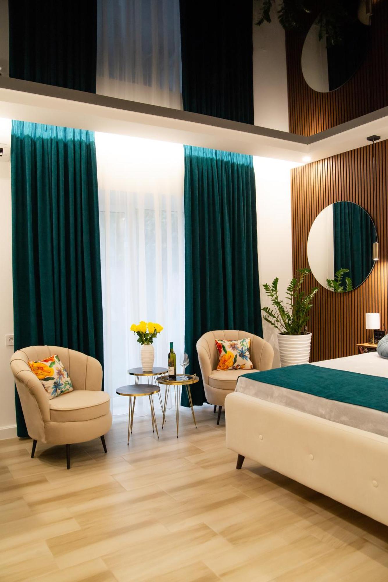Josephine Apartment 수보티차 외부 사진