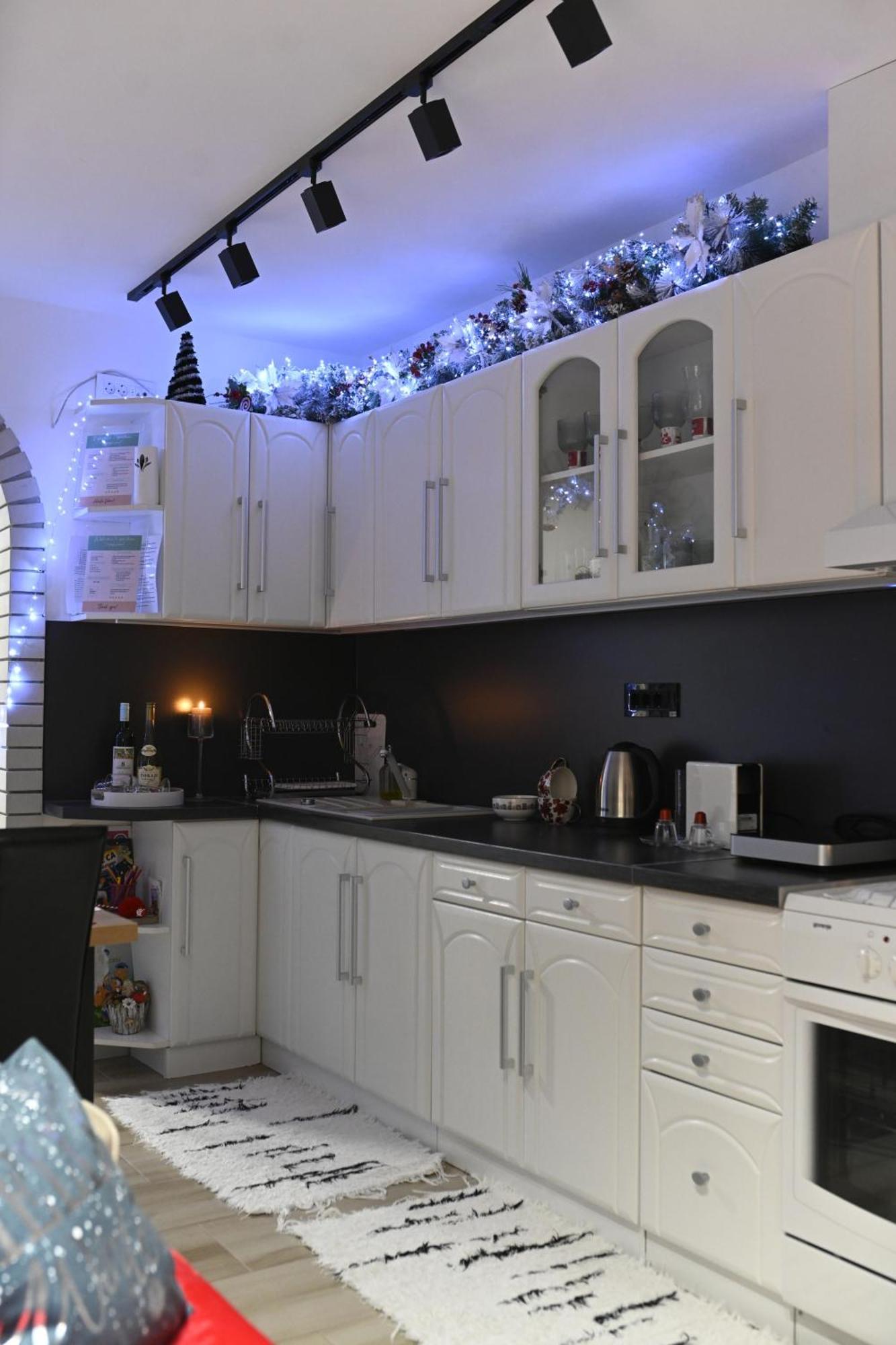 Josephine Apartment 수보티차 외부 사진