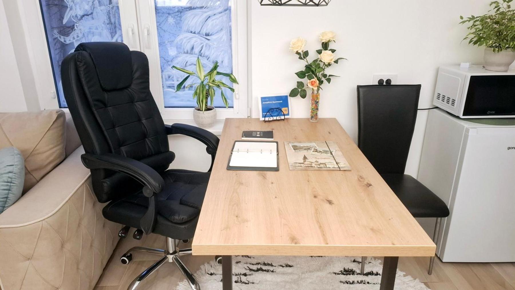 Josephine Apartment 수보티차 외부 사진
